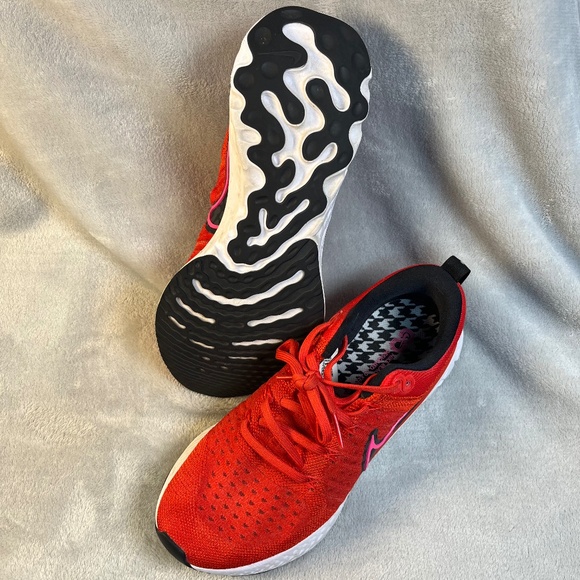NIKE Women's React Infinity Running Shoes sz 7.5 Good Used Condition Red-Orange - Picture 1 of 13